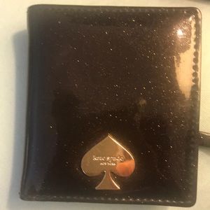 Small Kate Spade wallet